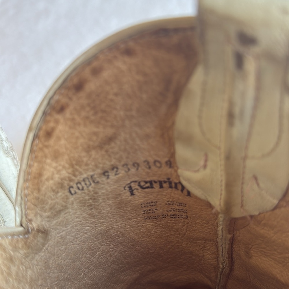Ferrini Vintage Cowboy Boots - Picture 5 of 5